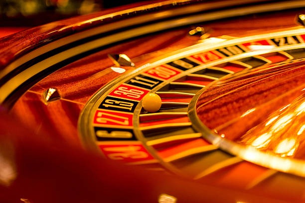 idolpin Baccarat, Slots and Sportsbook From Home